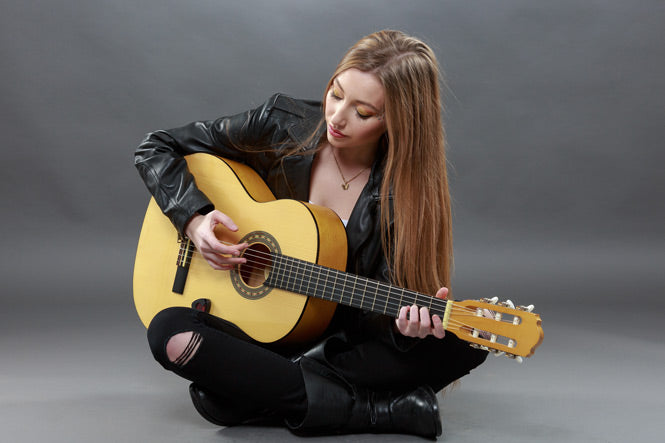 5 Basics for Learning Classical Guitars