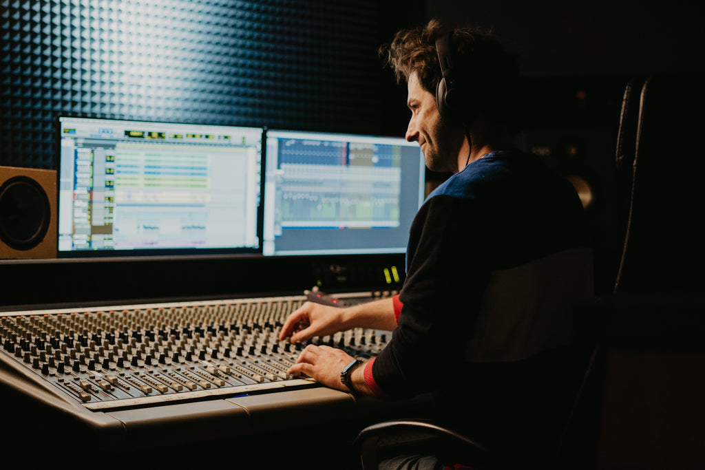 Buying Guide to Studio Monitors