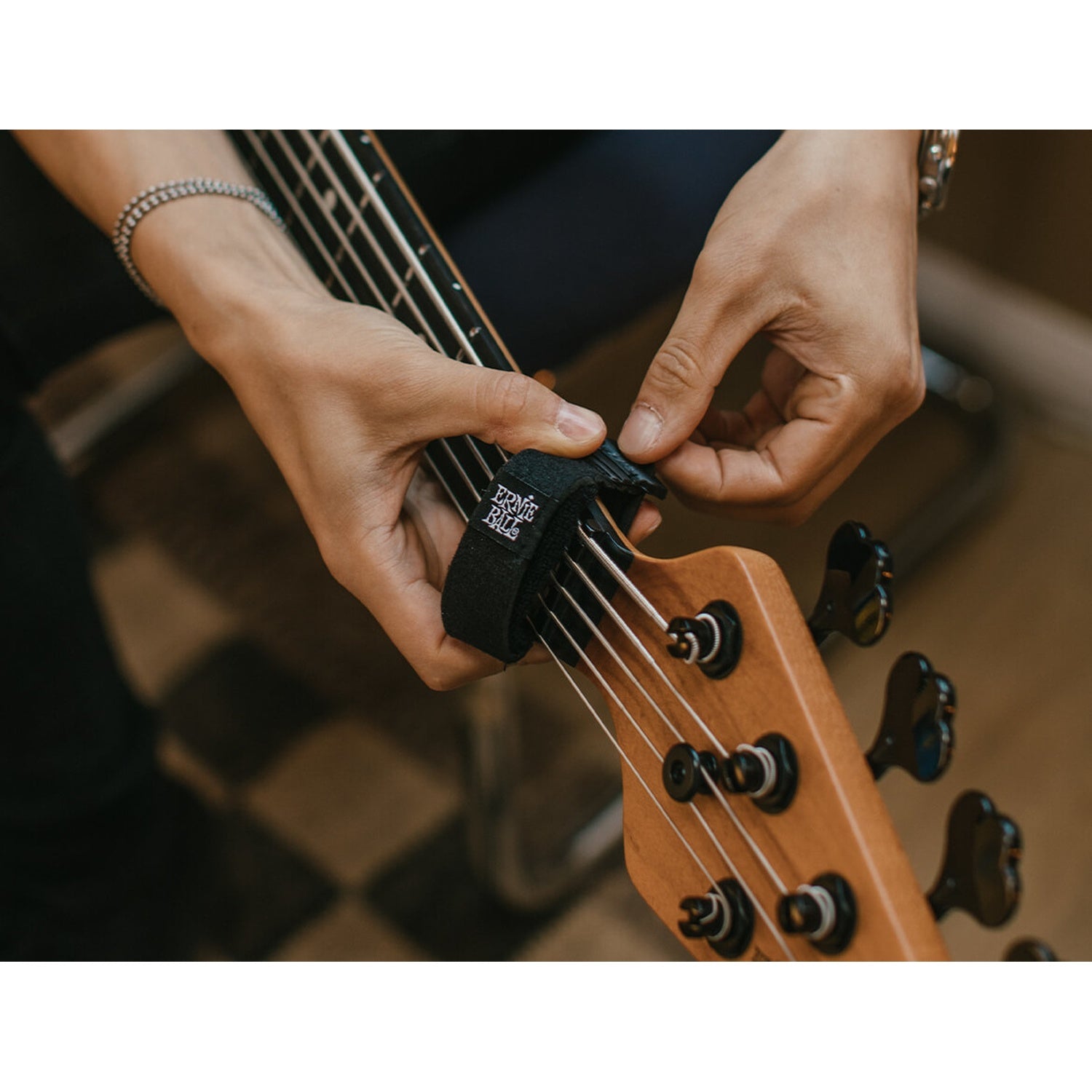 Ernie Ball FretWrap by Gruv Gear Small String Dampener