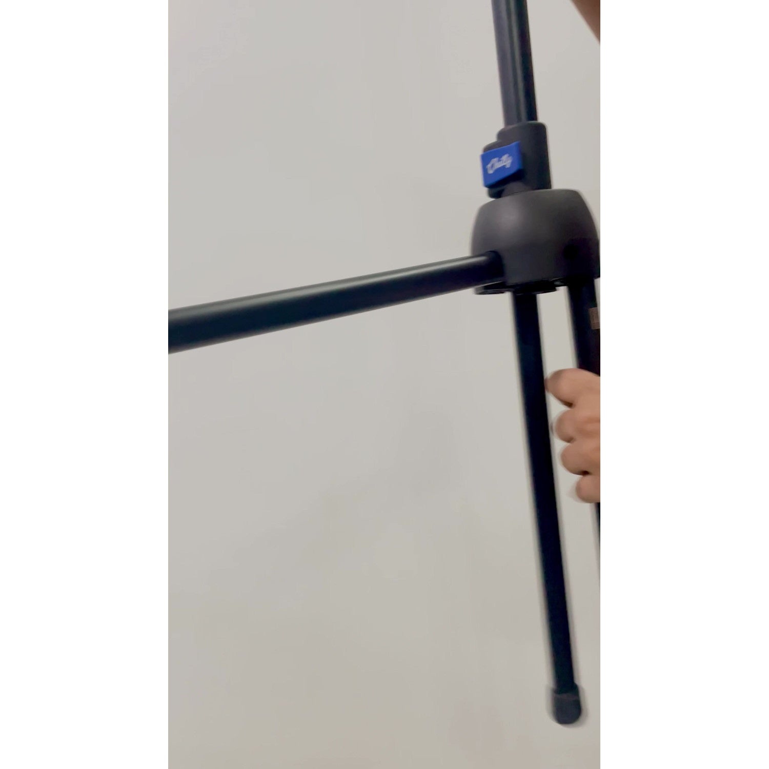 Chetty MT22 Professional Microphone Stand with Detachable Boom Arm