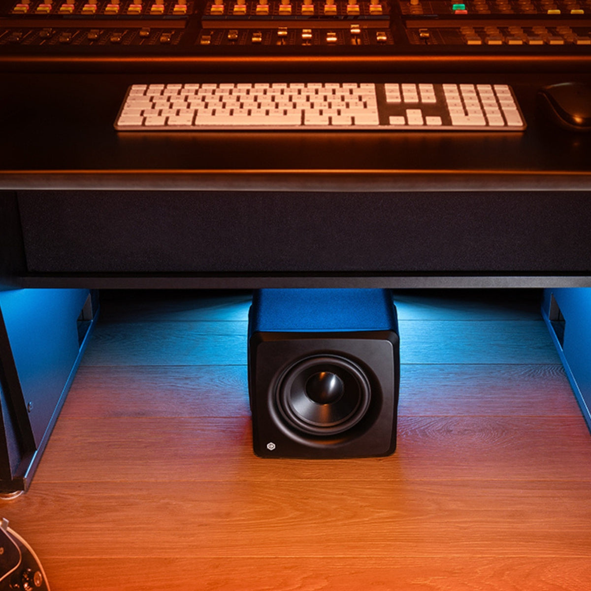 IK Multimedia iLoud Sub 6.5-inch 160W Subwoofer