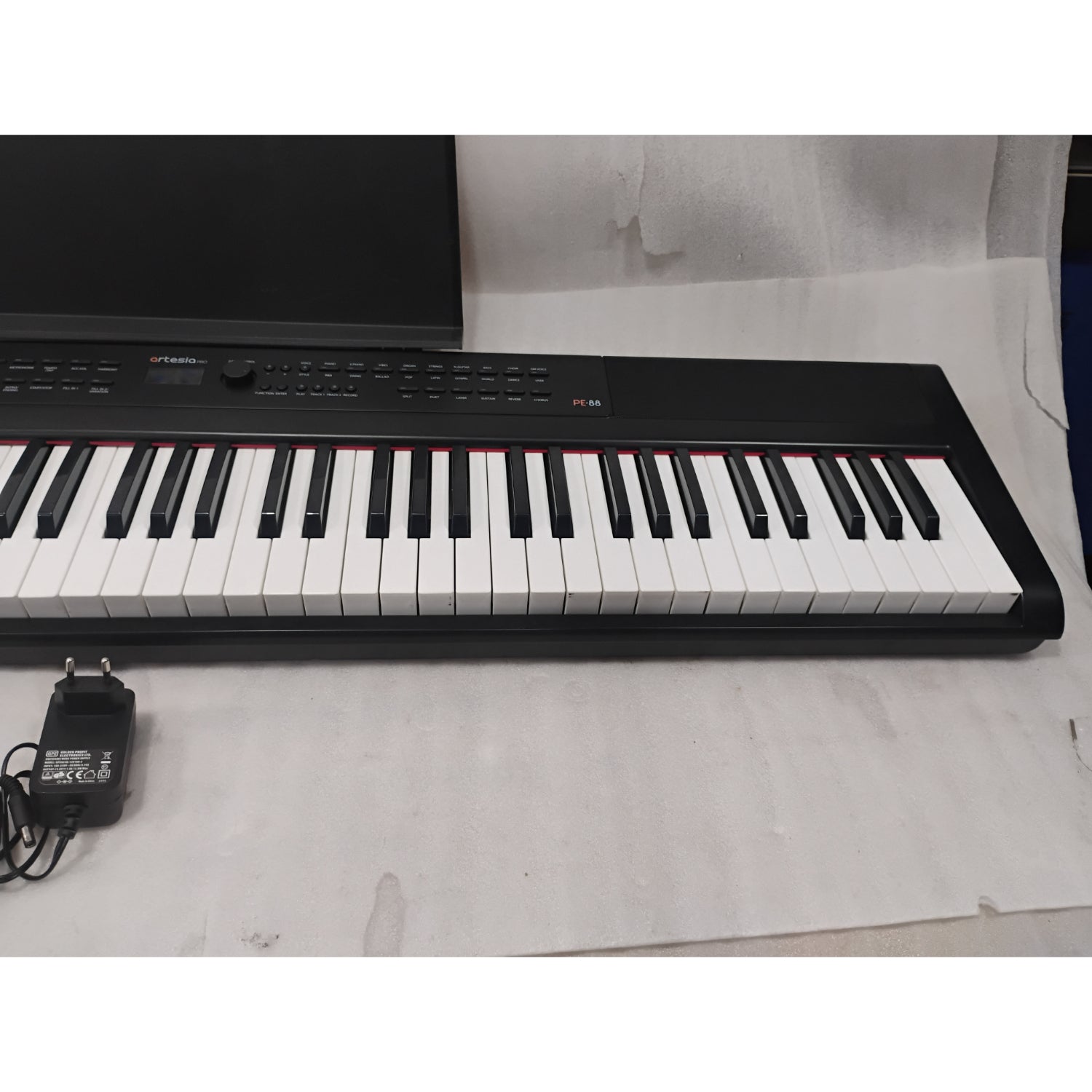 Artesia PE 88 Key Deluxe Digital Piano - Black - Open Box