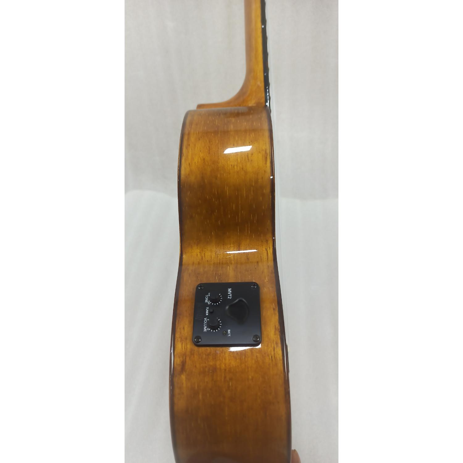Mahalo Hano Series Electro Acoustic Concert Ukulele with Gigbag - Open Box B Stock