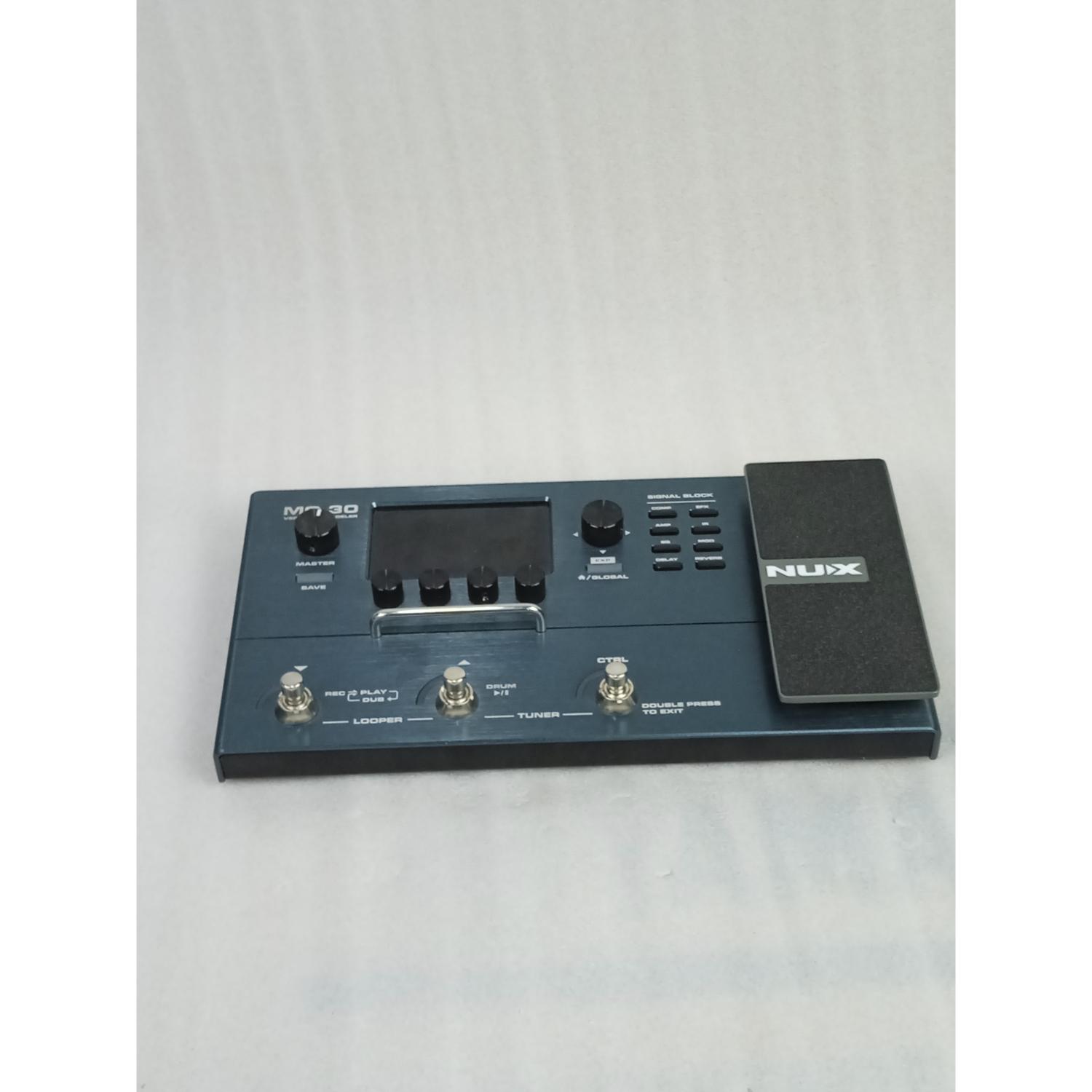 Nux MG 30 Guitar Multieffects Processor - Open Box