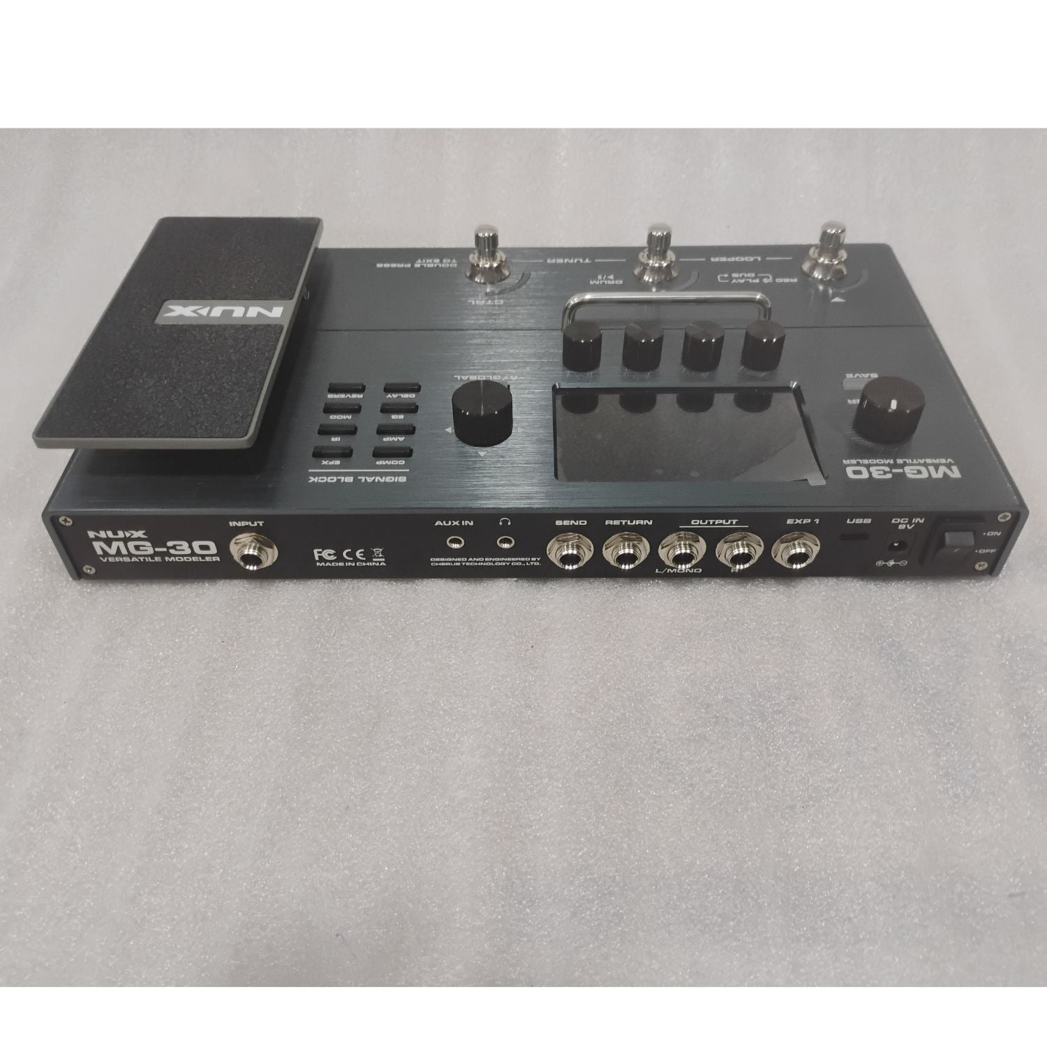 Nux MG 30 Guitar Multieffects Processor - Open Box