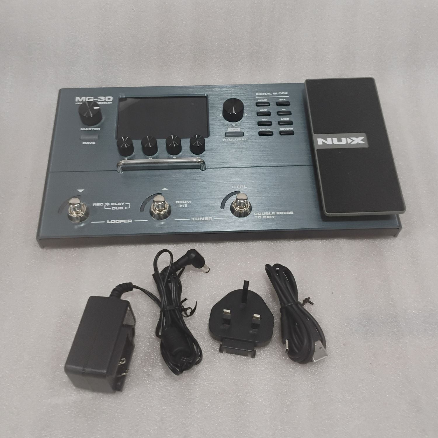 Nux MG 30 Guitar Multieffects Processor - Open Box B Stock