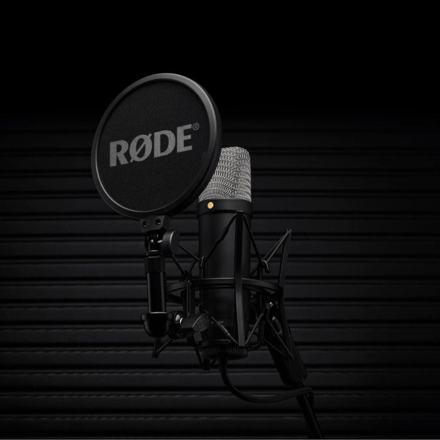 rode condenser microphones rode nt1 5th generation large-diaphragm cardioid studio condenser microphone kit