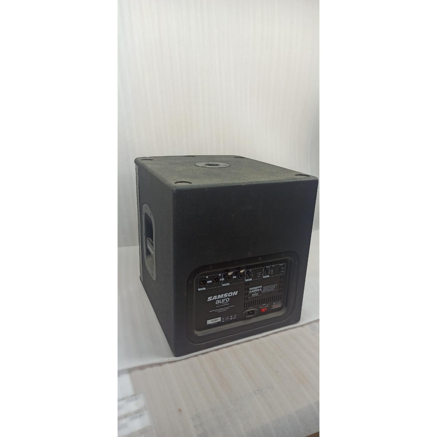 Samson Auro D1200 12inch Sub-woofer - Open Box