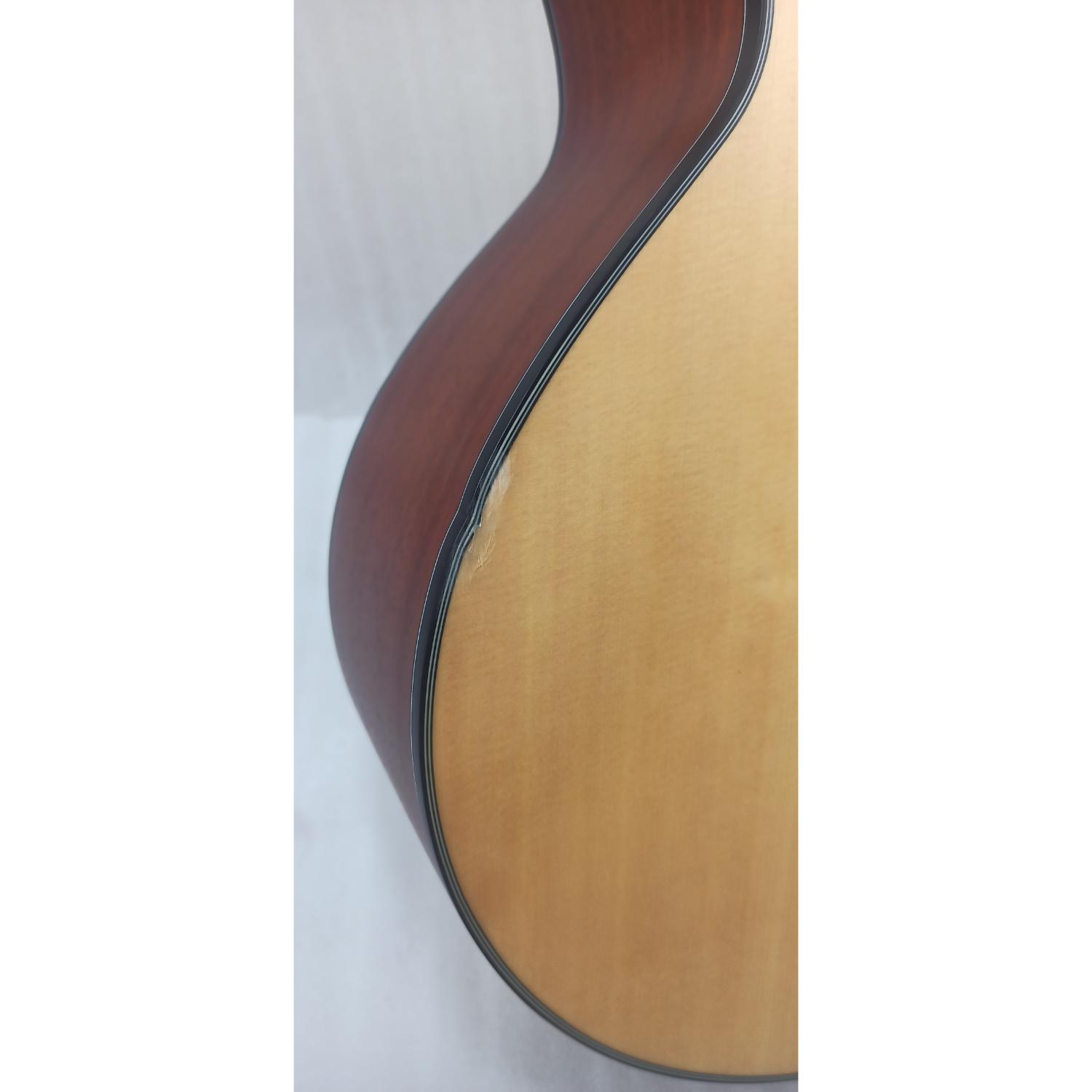 Vault EA40 41 inch Premium Solid Spruce-Top Cutaway Acoustic Guitar - Open Box B Stock