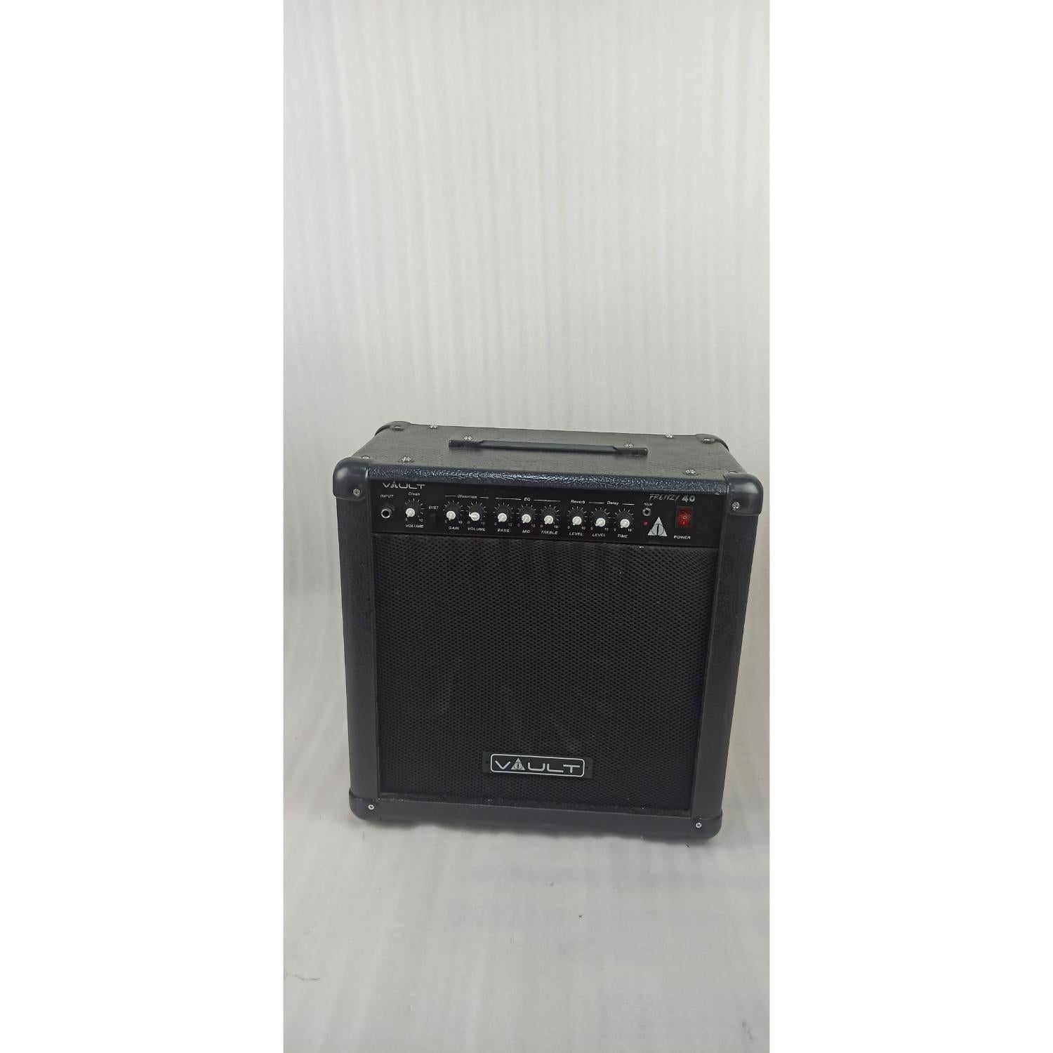 Vault Frenzy 40 Watt Combo Guitar Amplifier with Analog Distortion, Reverb & Delay All Playable Together - Open Box