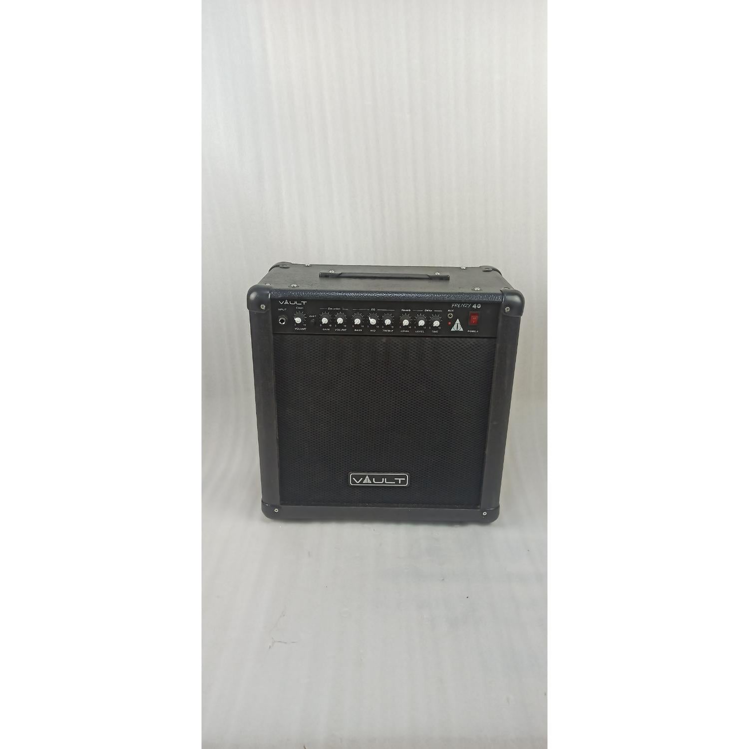 Vault Frenzy 40 Watt Combo Guitar Amplifier with Analog Distortion, Reverb & Delay All Playable Together - Open Box