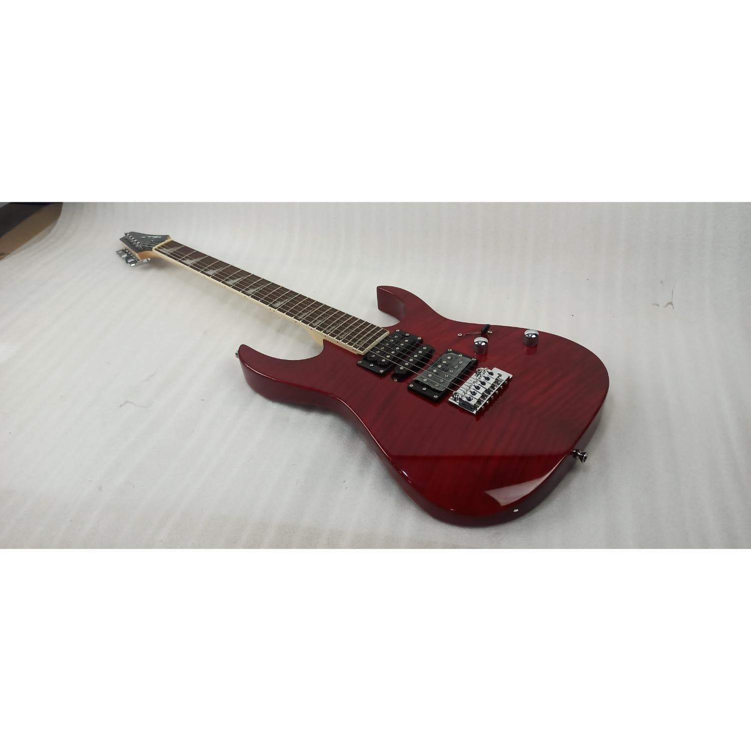 Vault RG1 Soloist Premium Electric Guitar - Open Box