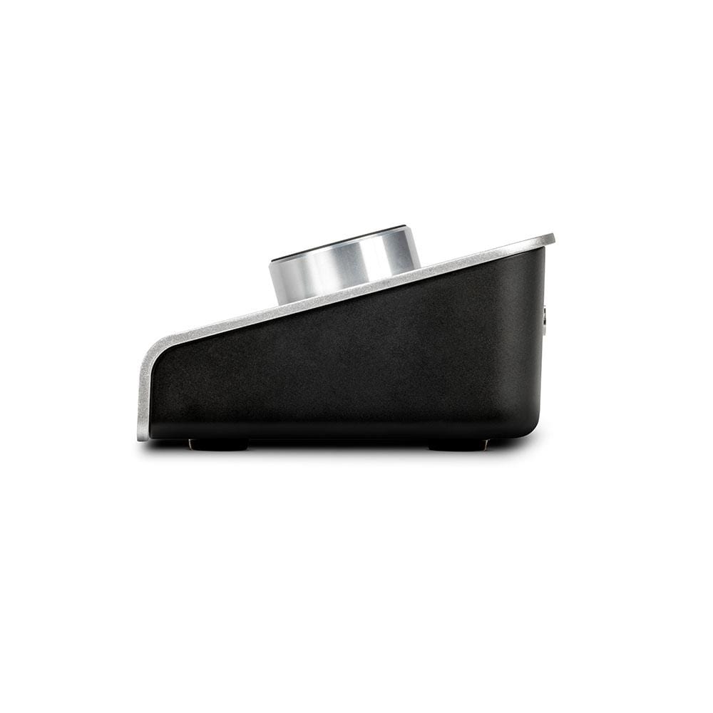 apogee audio interfaces apogee symphony 10 in x 14 out channels desktop