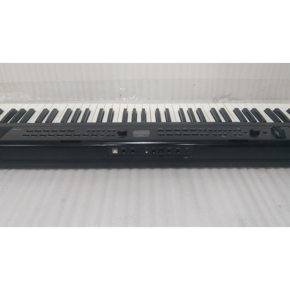 Artesia Digital Pianos Artesia PE 88 Key Deluxe Digital Piano - Black - Open Box B Stock