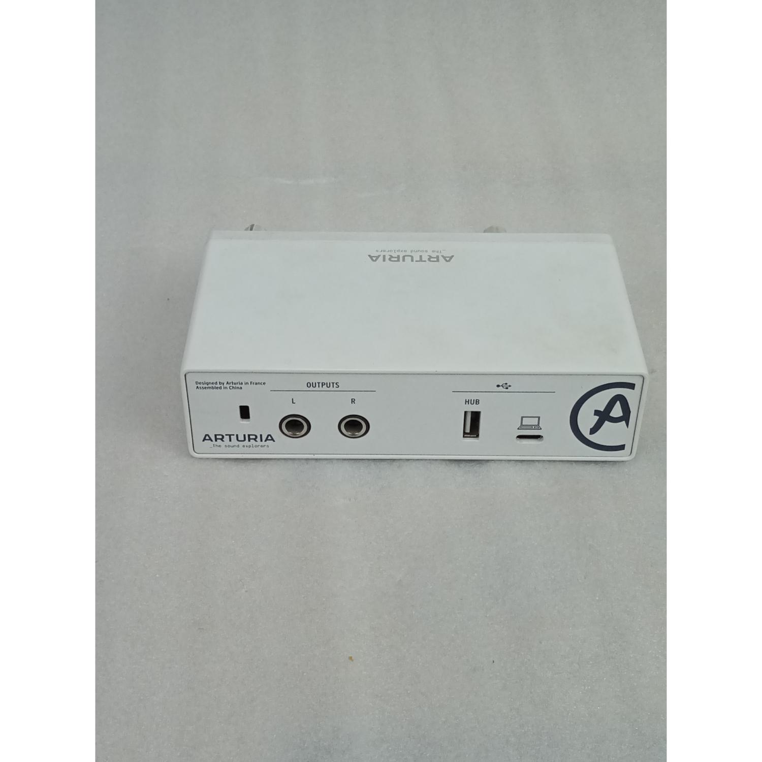 Arturia Audio Interfaces Arturia MiniFuse 1 USB-2 Audio Interface - Open Box