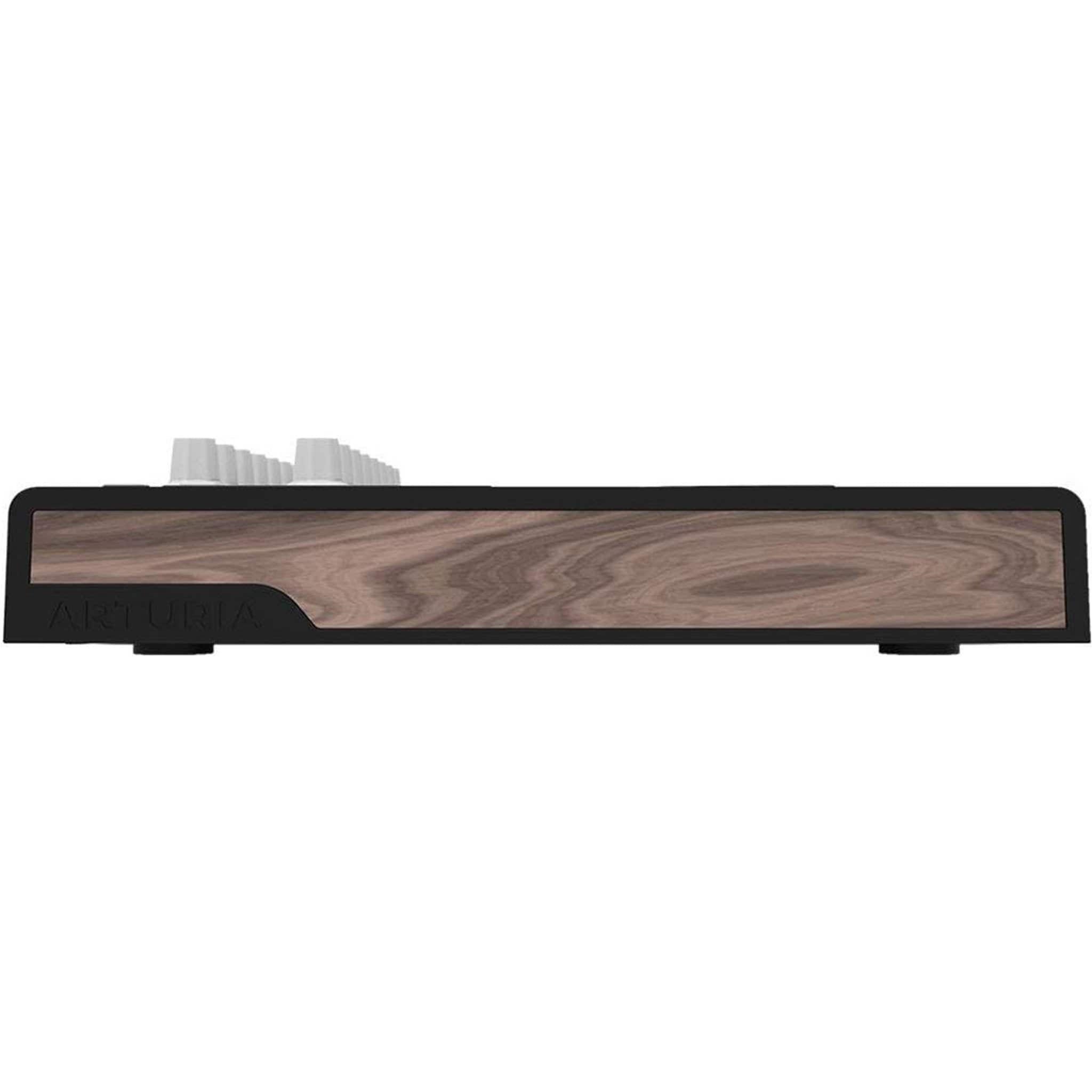 arturia midi keyboards arturia minilab 3 25-note velocity sensitive slim midi keyboard