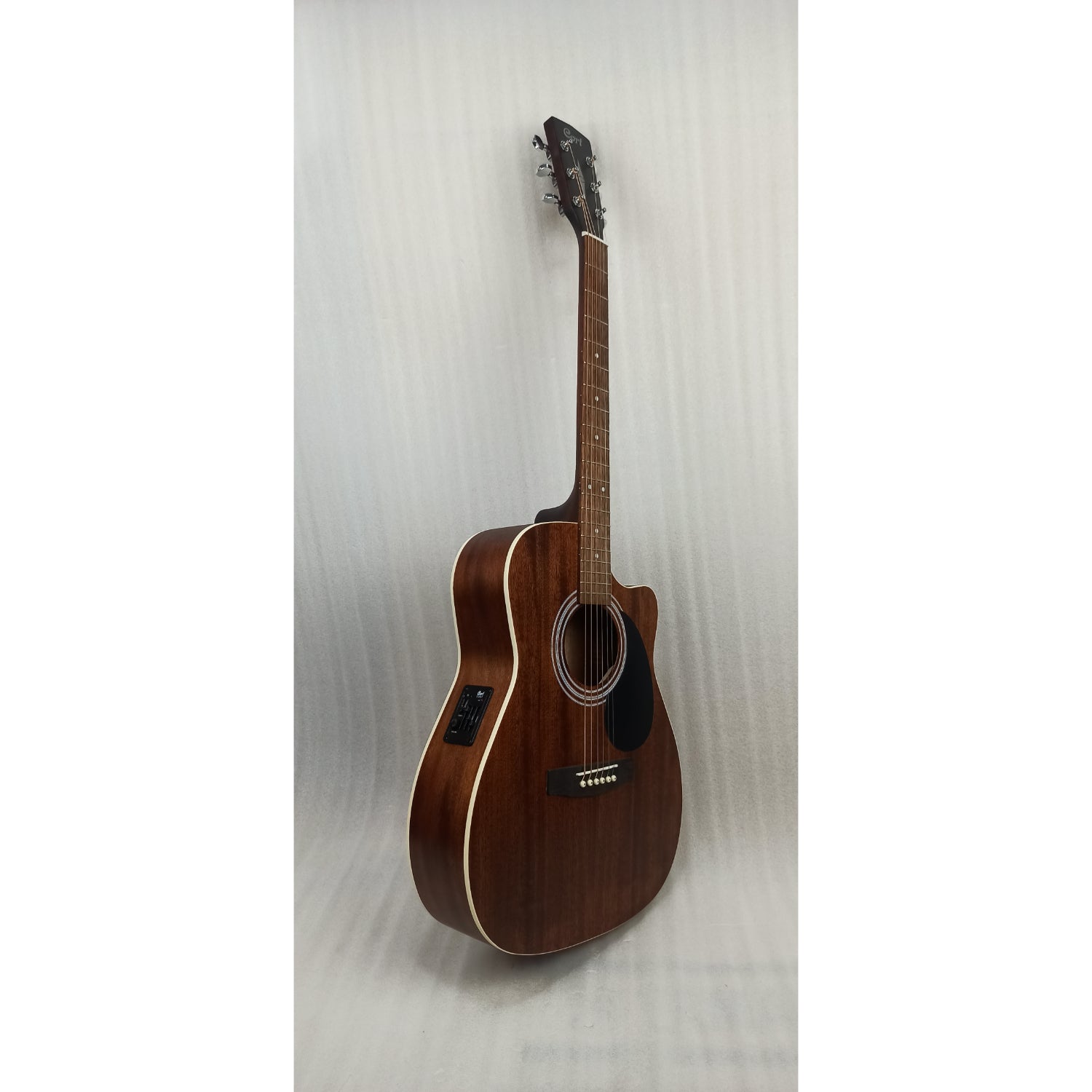 Cort Electro Acoustic Guitars Cort AF500CE Standard Series Cutaway 6 String Electro Acoustic Guitar - Open Box