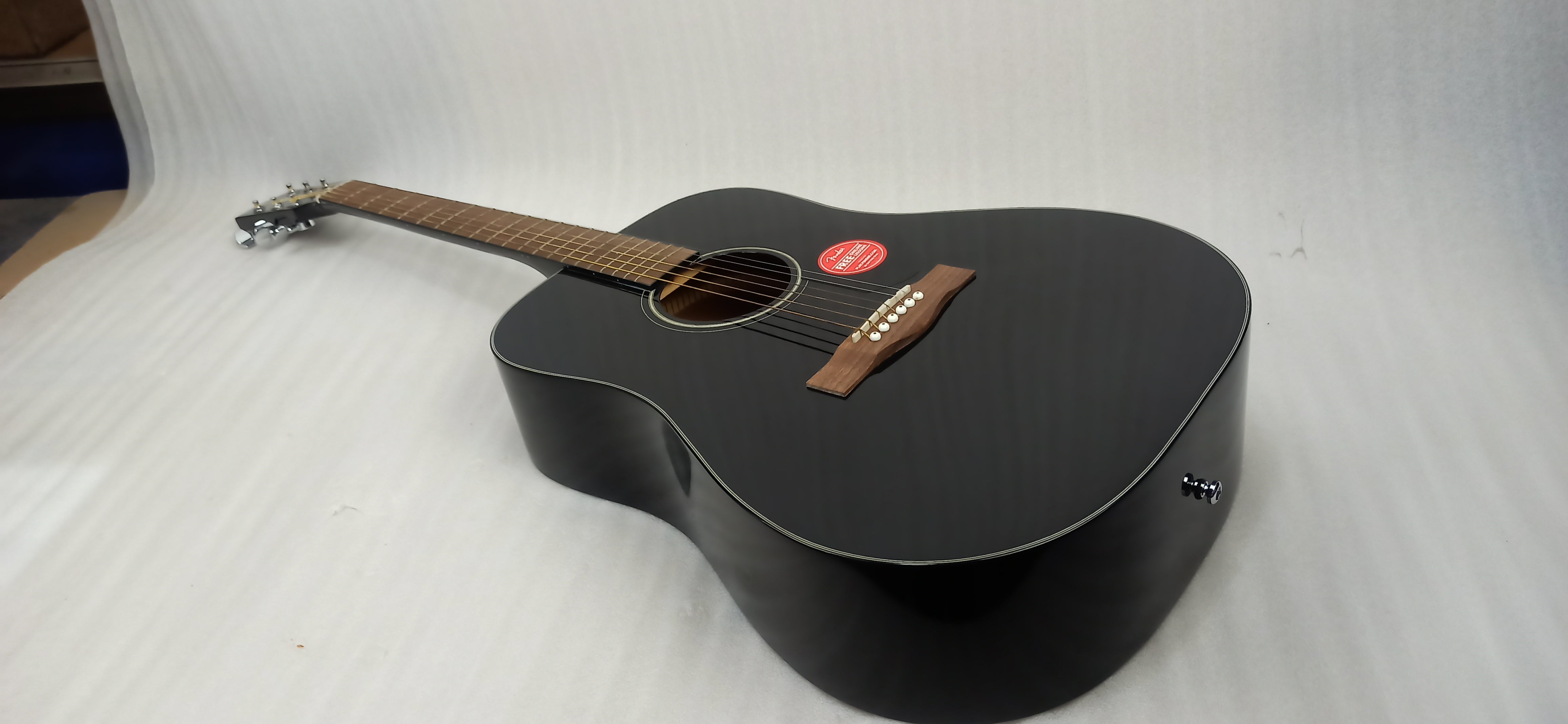Fender Acoustic Guitars Fender CD 60 Dread V3 DS 6 String Acoustic Guitar - Open Box