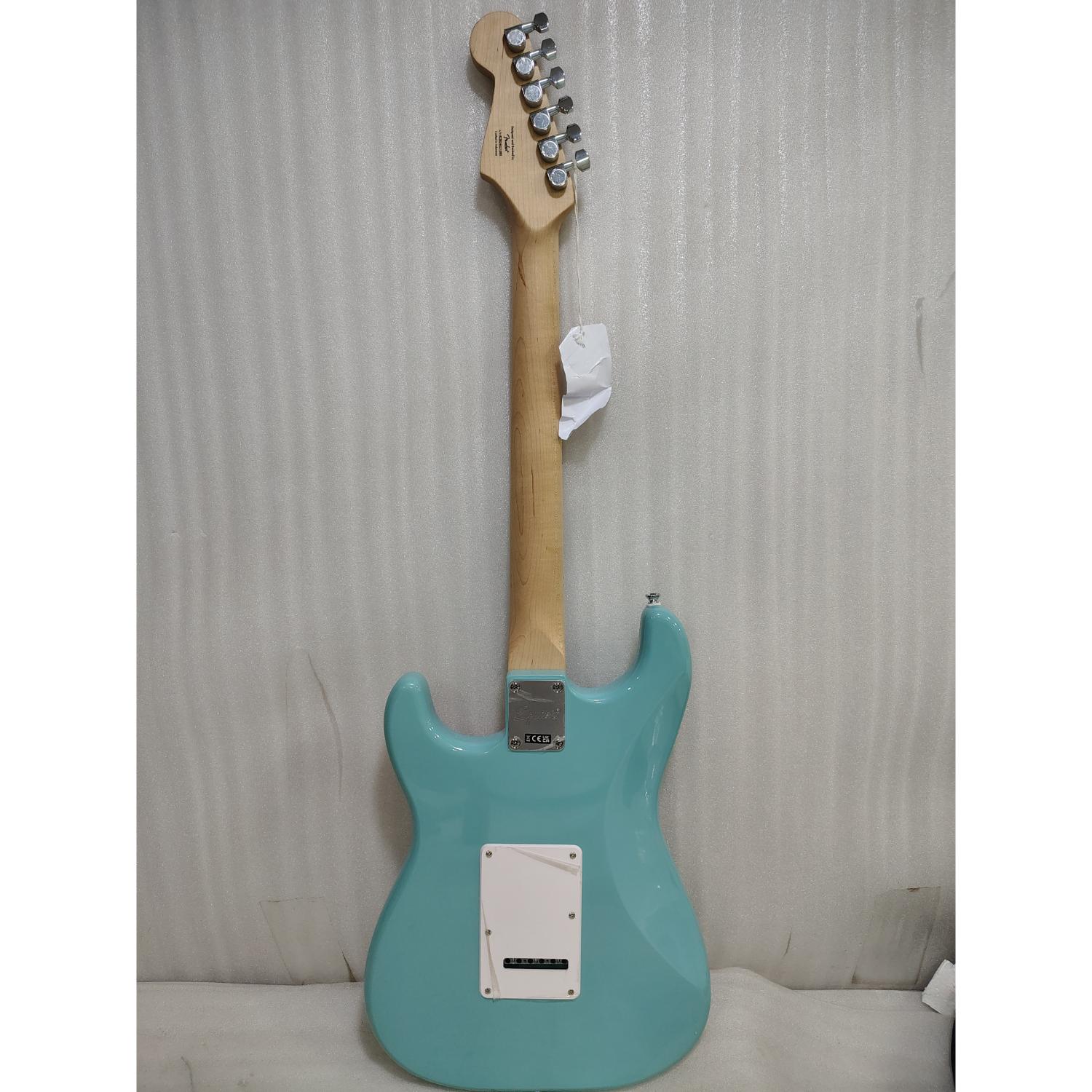 Fender Electric Guitars 2.03E+11 Fender Squier Sonic Stratocaster Electric Guitar - Open Box
