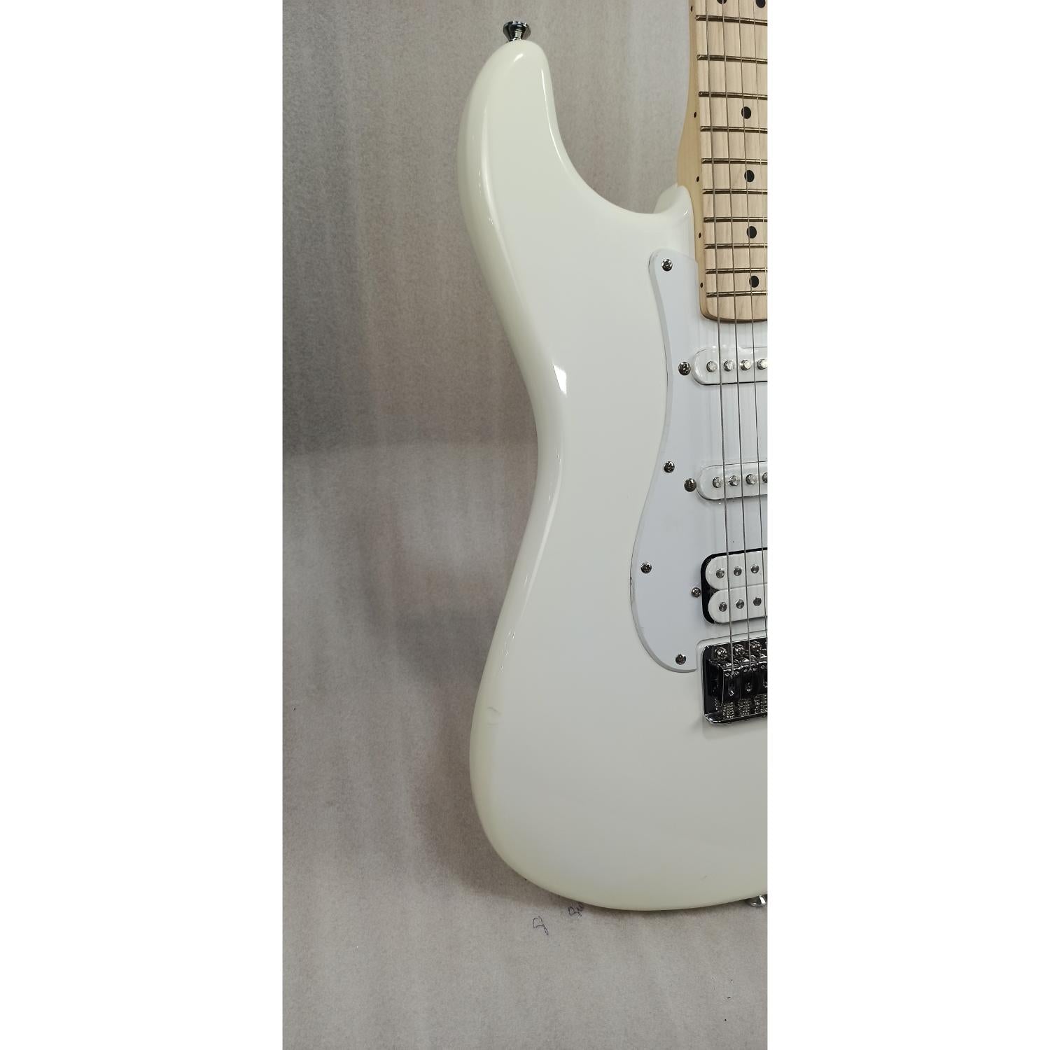 Fender Electric Guitars Fender Squier Sonic Stratocaster Electric Guitar - Open Box