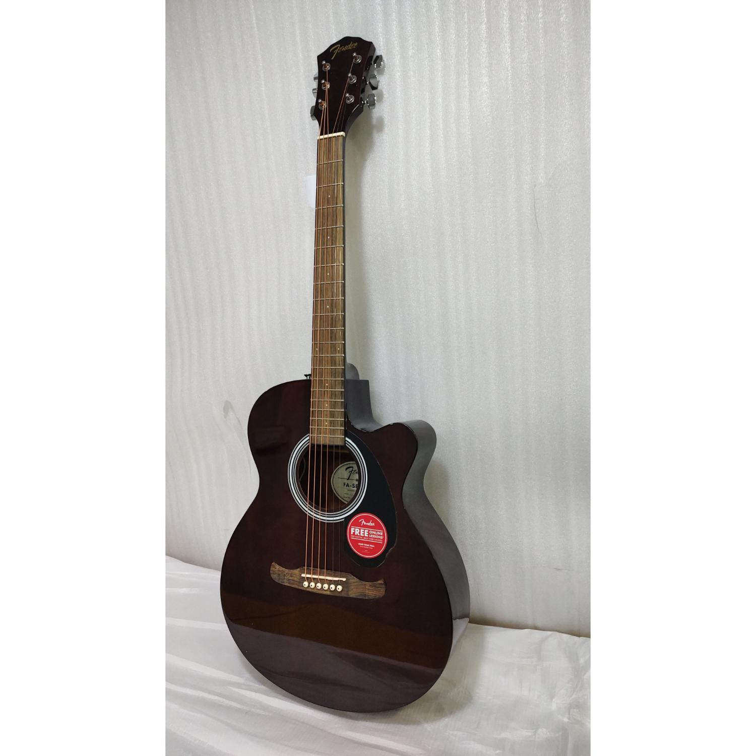 Fender Electro Acoustic Guitars 2.02501E+11 Fender FA-135CE Concert V2 Electro Acoustic Guitar - Natural Mahogany - Open Box