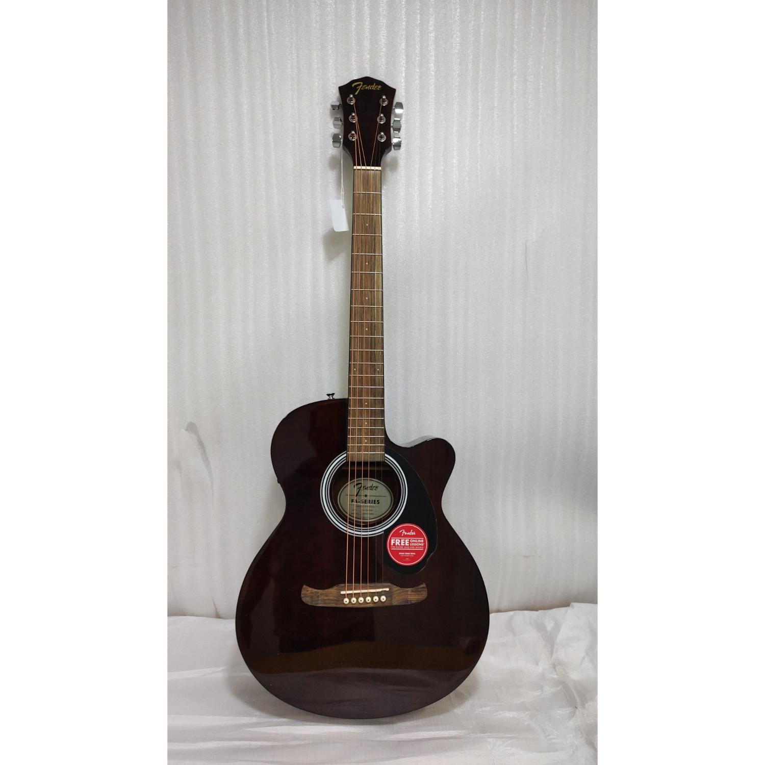 Fender Electro Acoustic Guitars 2.02501E+11 Fender FA-135CE Concert V2 Electro Acoustic Guitar - Natural Mahogany - Open Box