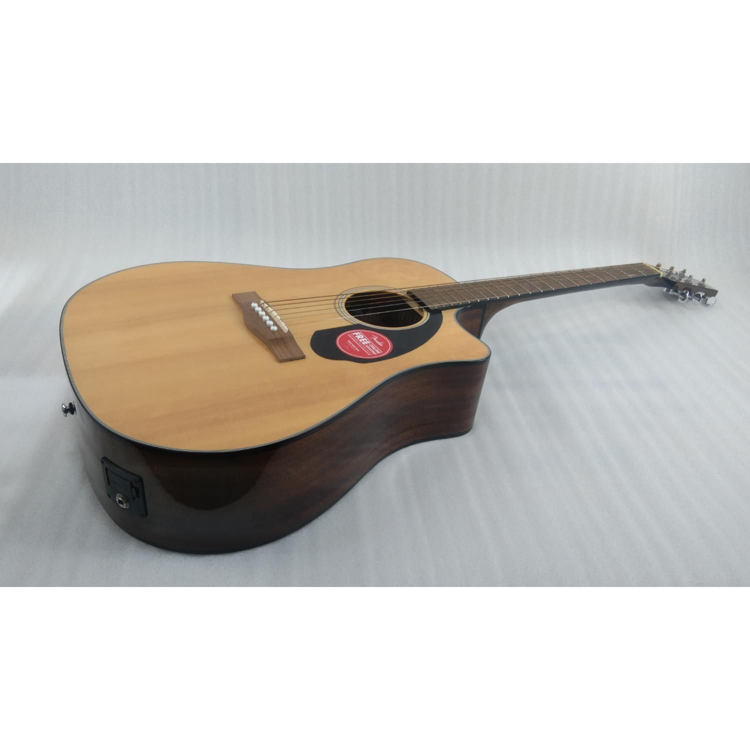 Fender Electro Acoustic Guitars Fender CD-60SCE Dreadnought Electro-Acoustic Guitar - Open Box