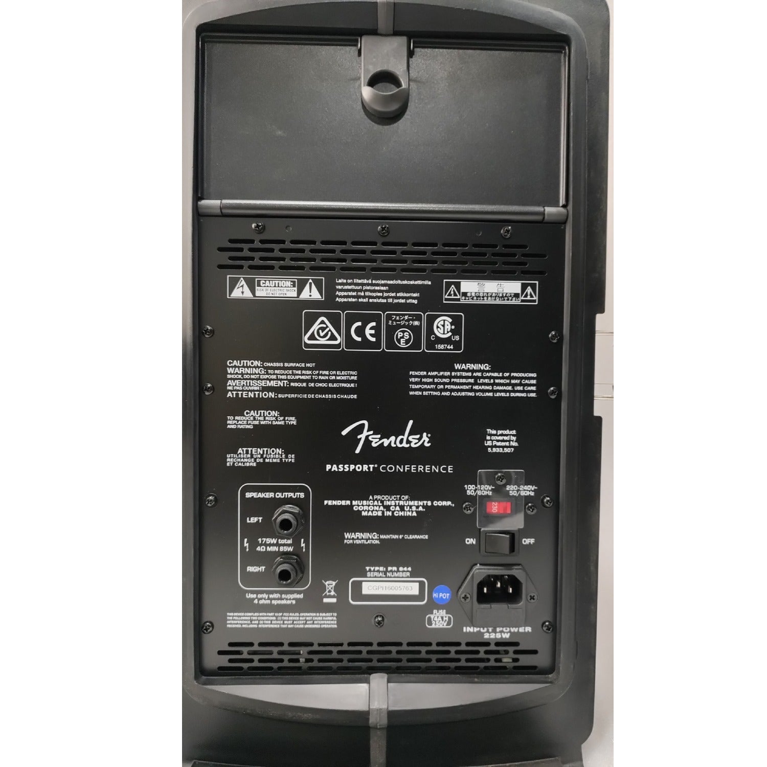 Fender Portable Pa Systems Fender Passport Conference Portable PA System - Open Box
