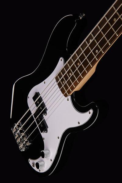 harley benton bass guitars harley benton pb-shorty bk standard rw