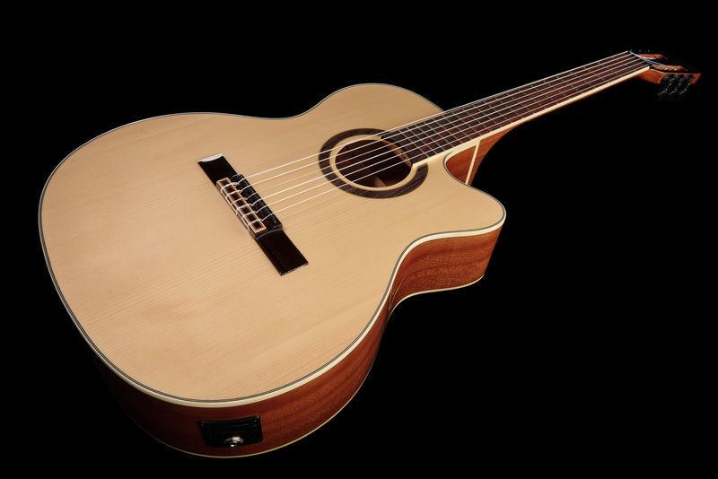 harley benton classical guitars harley benton santos series c-40sce nt