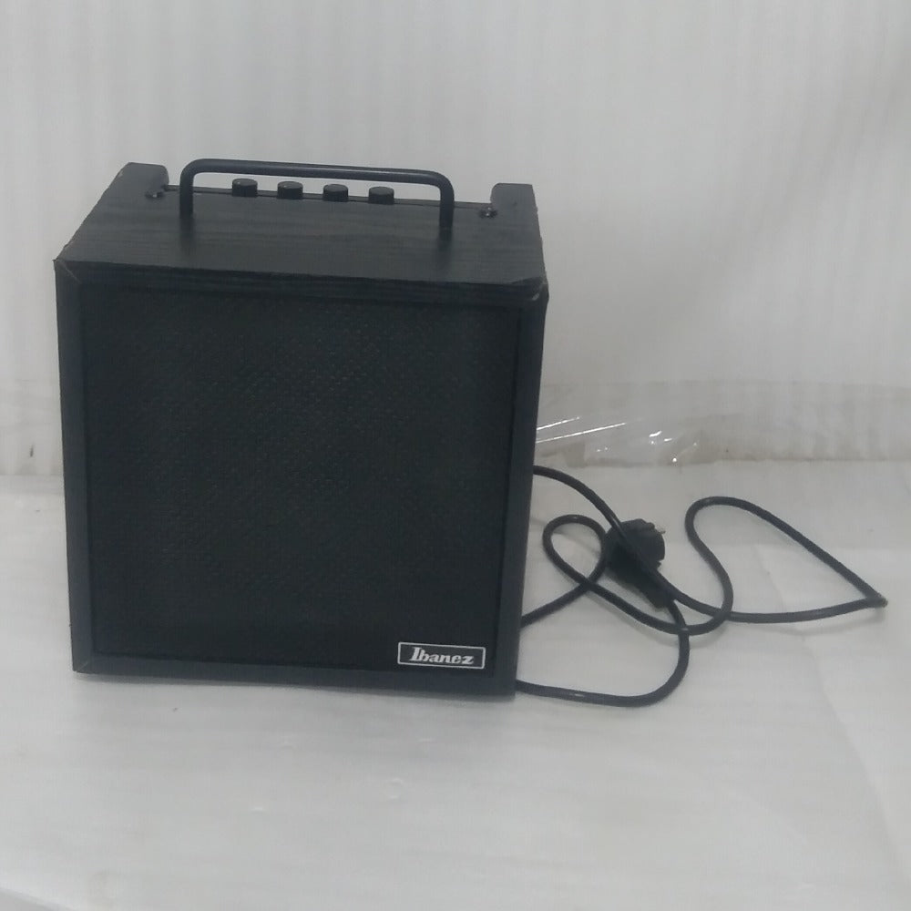 Ibanez Bass Combo Amplifiers 202401075831 Ibanez IBZ10BV2-U 10W Combo Bass Amplifier - Open Box B Stock