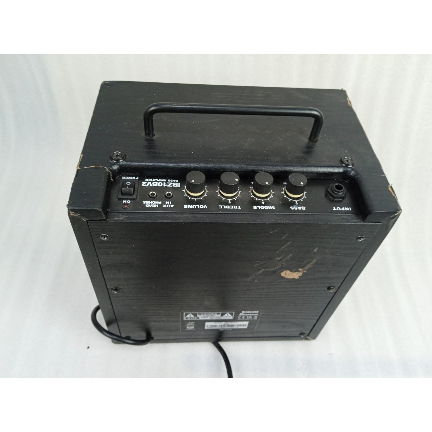 Ibanez Bass Combo Amplifiers Ibanez IBZ10BV2-U 10W Combo Bass Amplifier - Open Box B Stock