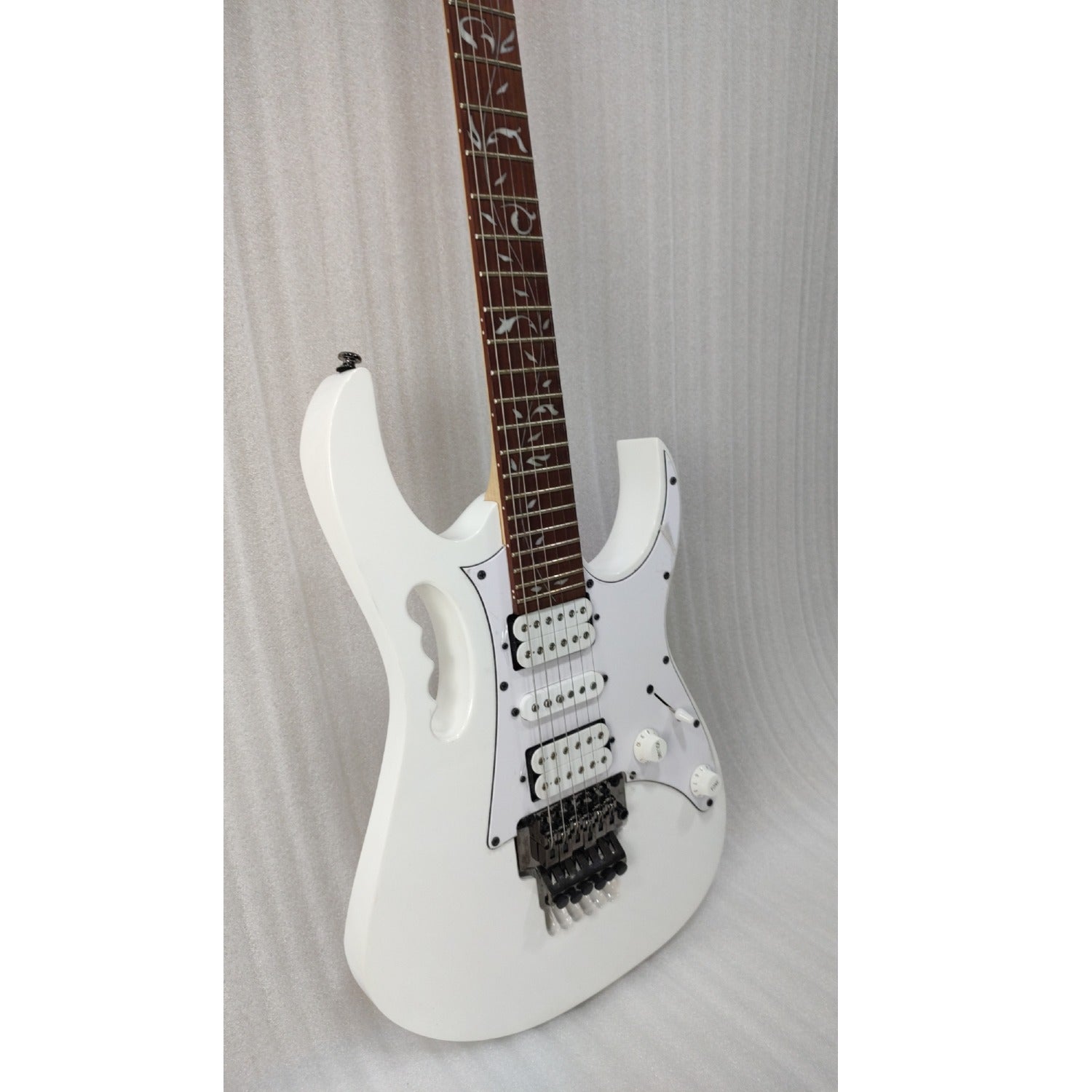 Ibanez Electric Guitars Ibanez Jem Series Jem JR Steve Vai Signature Series Electric Guitar - Open Box