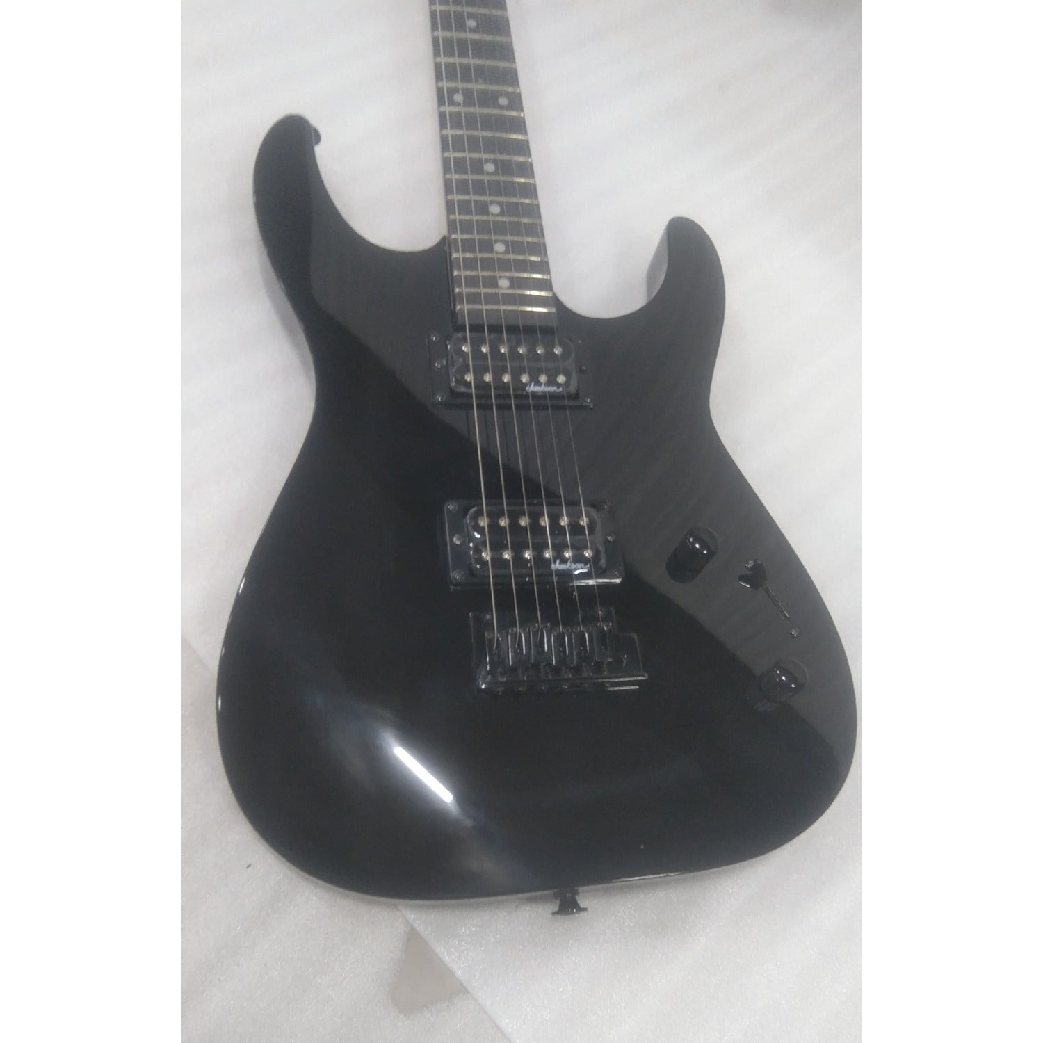 Jackson Electric Guitars 202601017159 Jackson JS11 Dinky 6 String Electric Guitar - Open Box