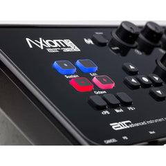 M-Audio Midi Keyboards M-Audio Axiom AIR Mini 32 Premium Midi Keyboard and Pad Controller