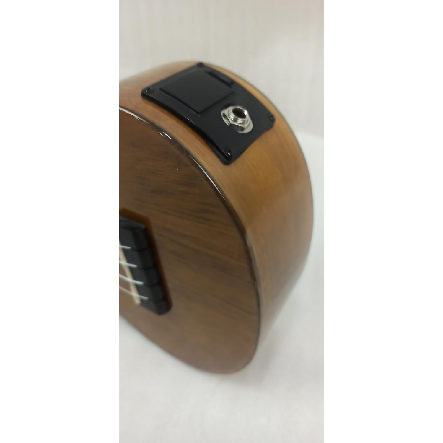 Mahalo Concert Ukuleles 202101749577 Mahalo Hano Series Electro Acoustic Concert Ukulele with Gigbag - Open Box B Stock