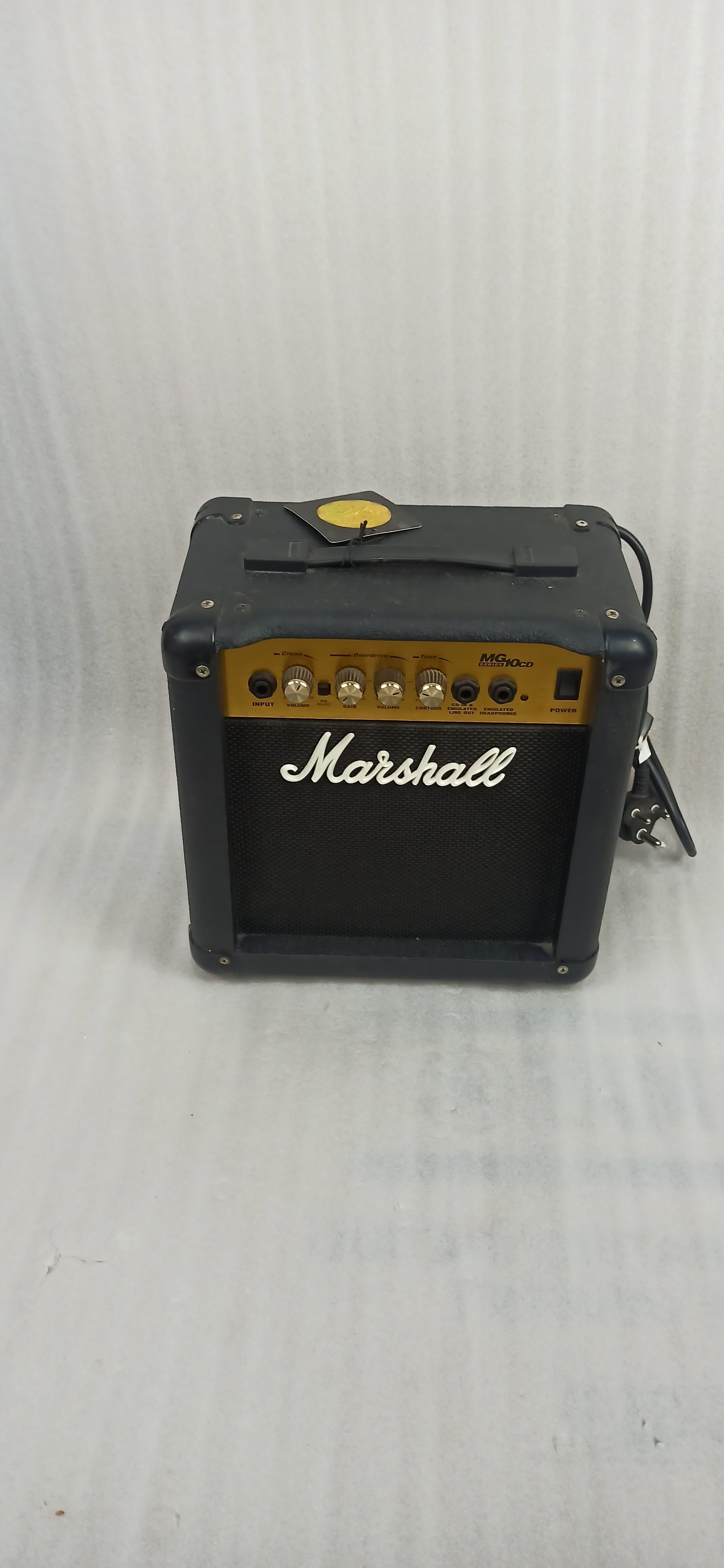 Marshall Guitar Combo Amplifiers Marshall MG-15G Gold Series 15-Watts Combo Guitar Amplifier - Open Box