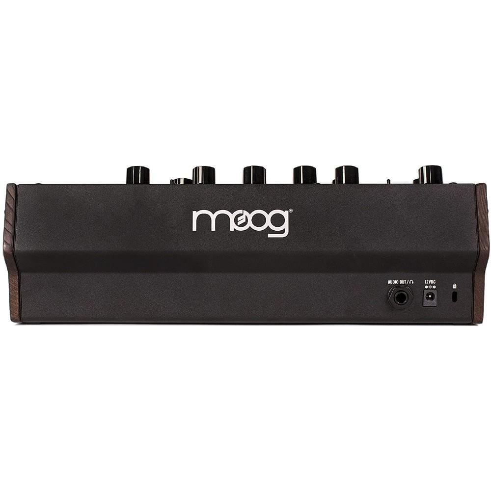moog synthesizers moog mother 32 semi-modular synthesizer