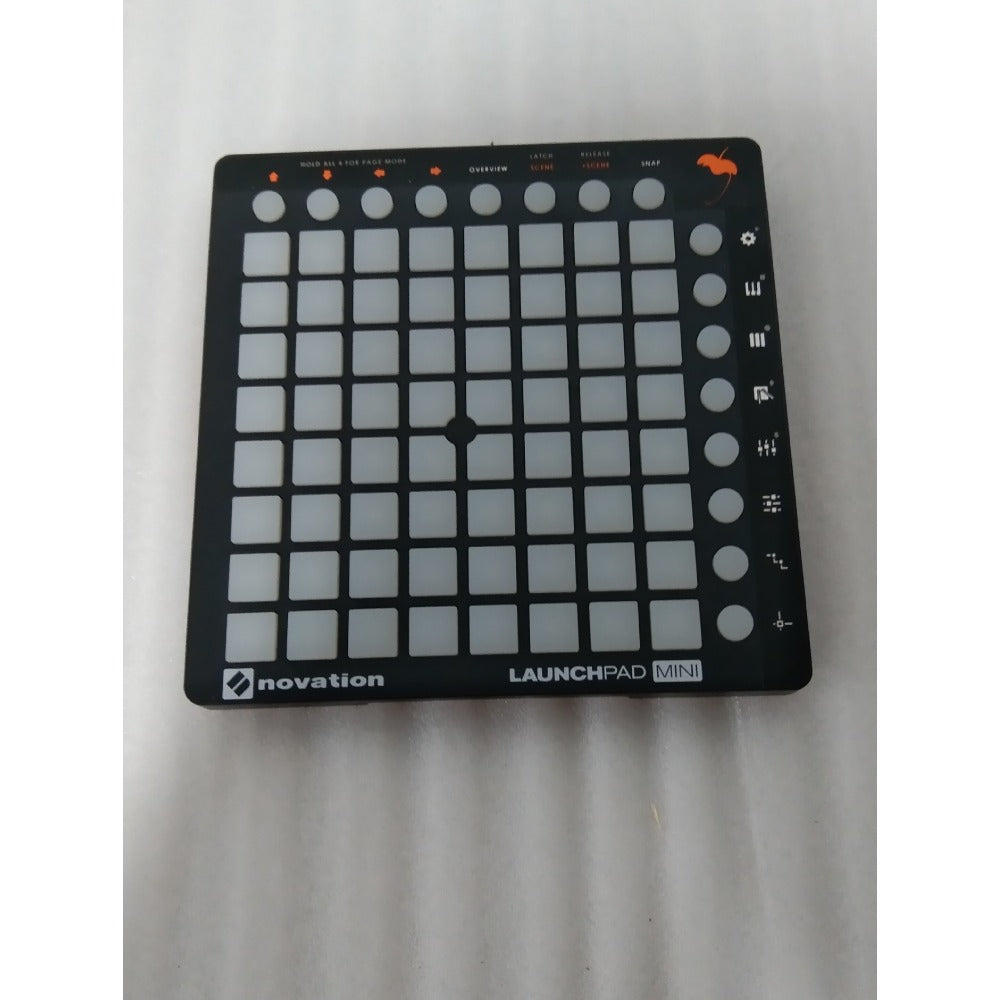 Novation Groove Production Novation Launchpad MKII Control Surface for Ableton Live - Open Box B Stock