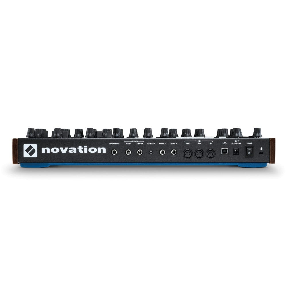 novation synthesizers novation peak eight voice desktop polyphonic synthesiser