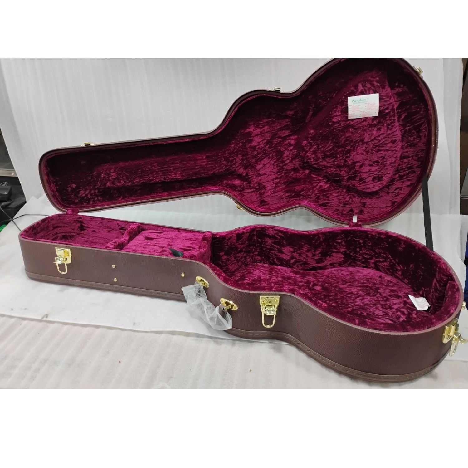 Parkwood Electro Acoustic Guitars Parkwood GA980ADK GA Series Grand Auditorium Cutaway Electro Acoustic Guitar with Case - Open Box