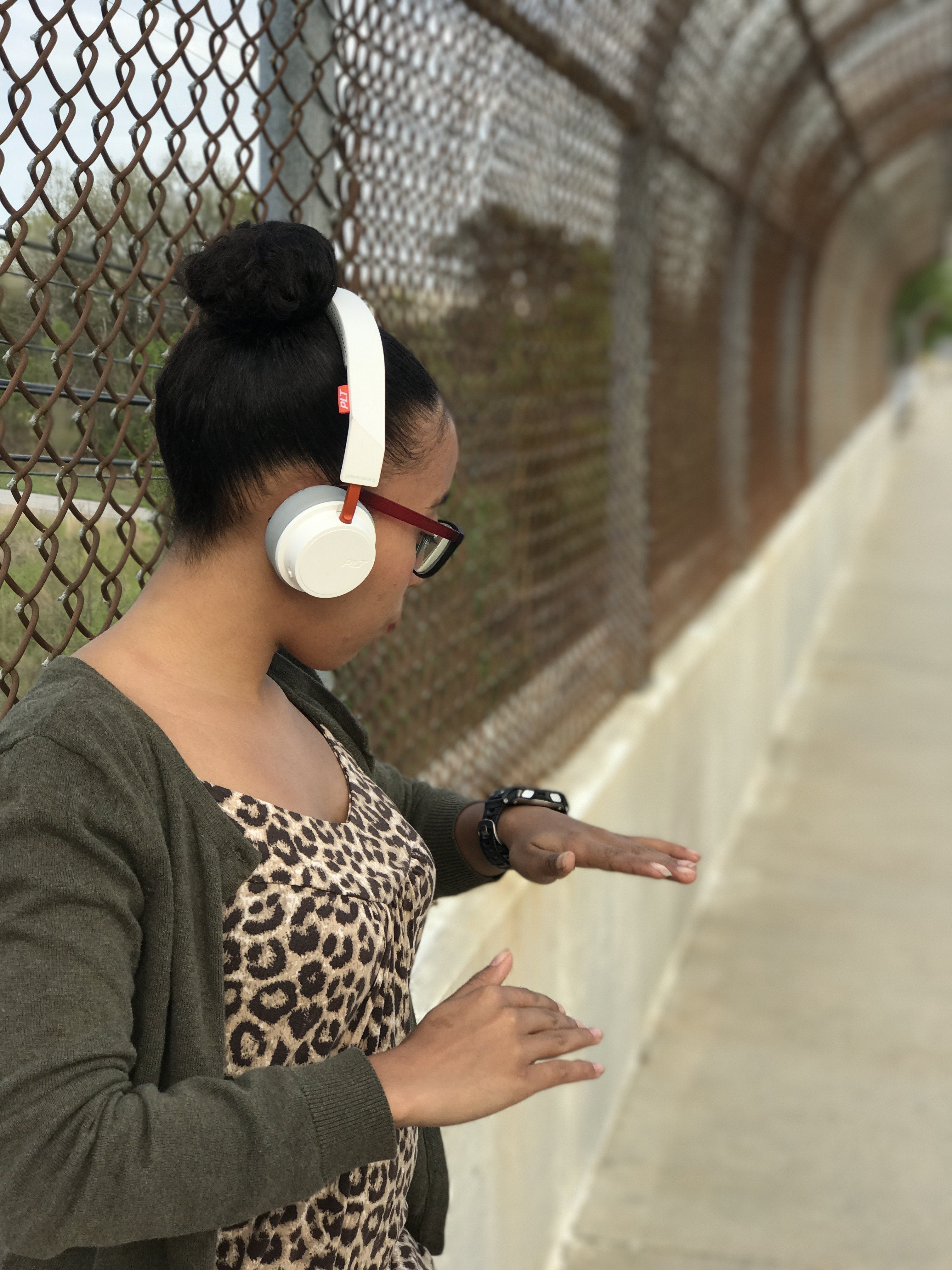 plantronics wireless headphones plantronics backbeat 500 white