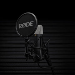 Rode Condenser Microphones Rode NT1 5th Generation Large-Diaphragm Cardioid Studio Condenser Microphone Kit