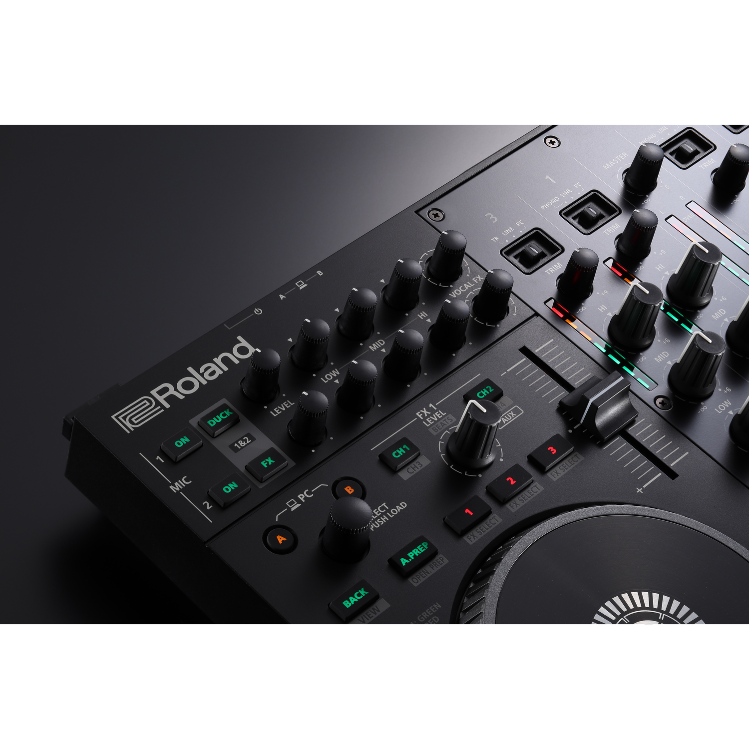 Roland DJ Controller Interfaces Roland DJ-707M Serato DJ Pro Controller