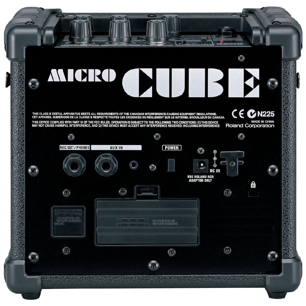 roland portable guitar amplifiers roland micro cube battery powered portable guitar amplifier with effects