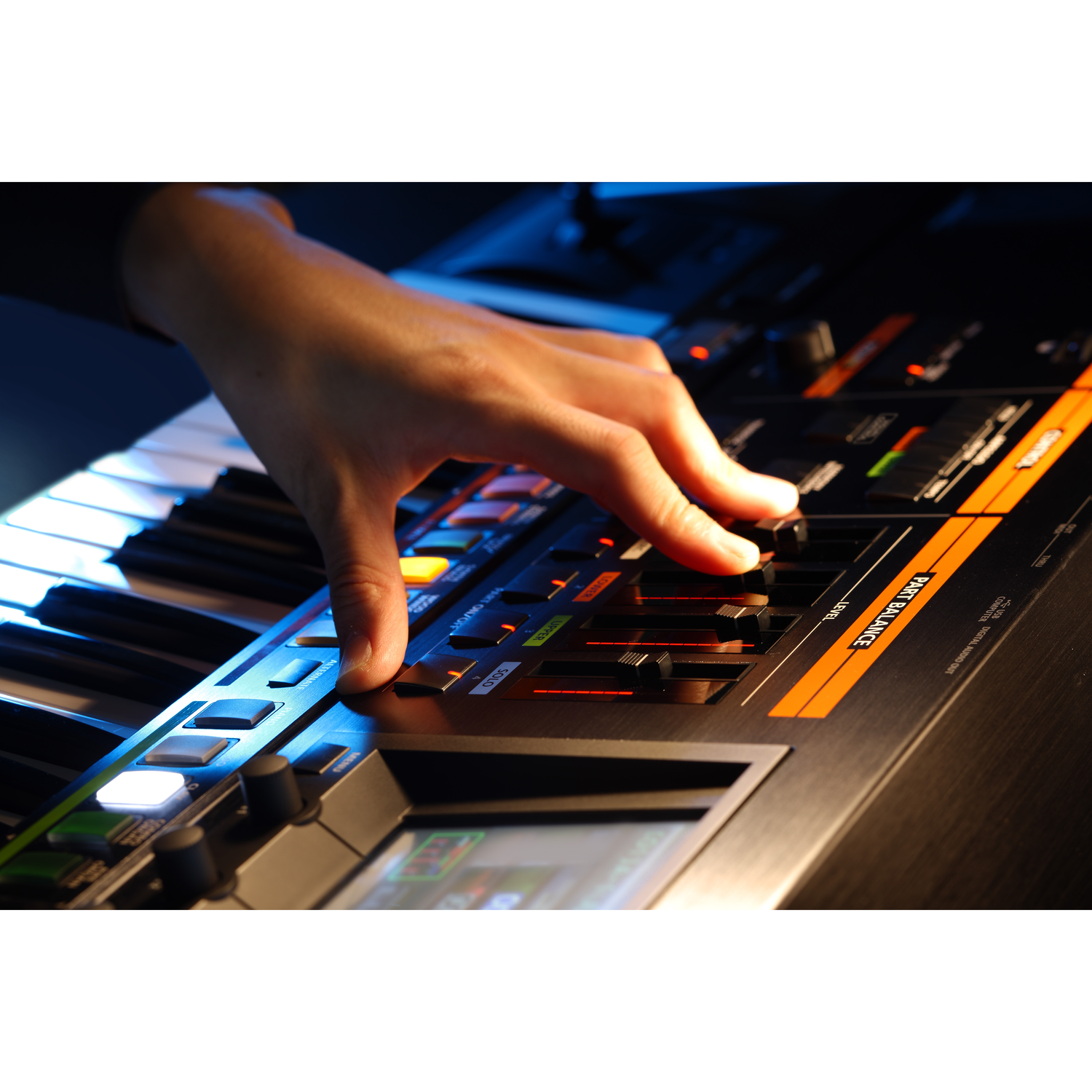 Roland Synthesizers Roland Jupiter-80 Synthesizer