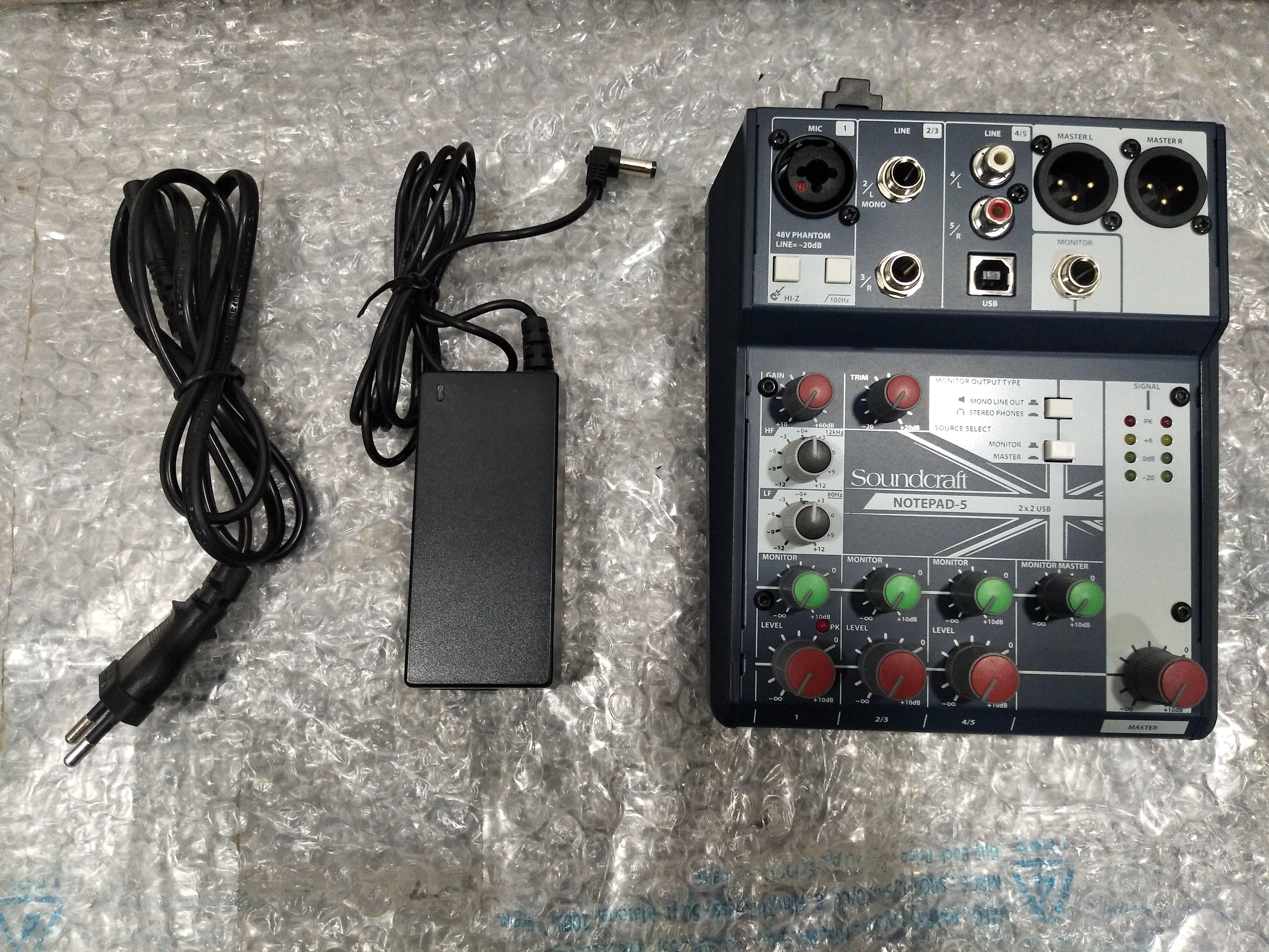 soundcraft analog mixers soundcraft notepad 5 5 channel desktop analog mixer with usb - open box