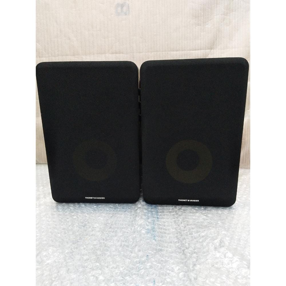 thonet and vander kurbis bluetooth speakers 258142 thonet and vander kurbis bt bluetooth speakers - open box b stock