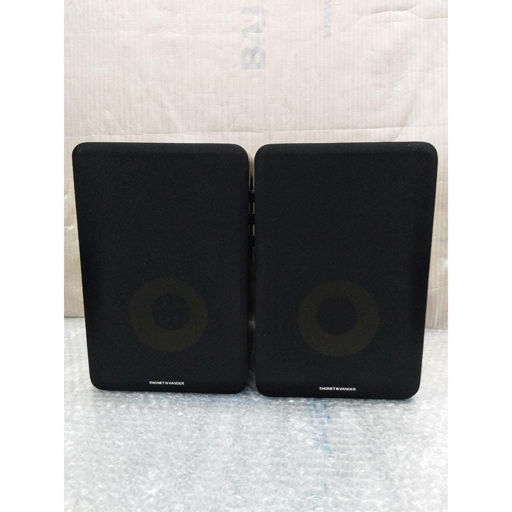 thonet and vander kurbis bluetooth speakers 258143 thonet and vander kurbis bt bluetooth speakers - open box b stock