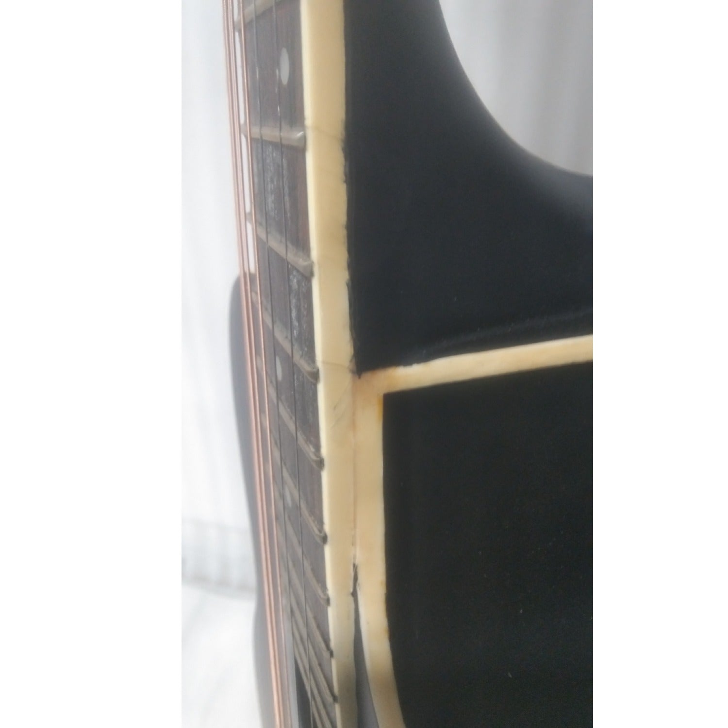 Vault Acoustic Guitars Vault EA20 Guitar Kit with Learn to Play Ebook, Bag, Strings, Straps, Picks, String winder & Polishing Cloth - 40 inch Cutaway Acoustic Guitar - Open Box B Stock